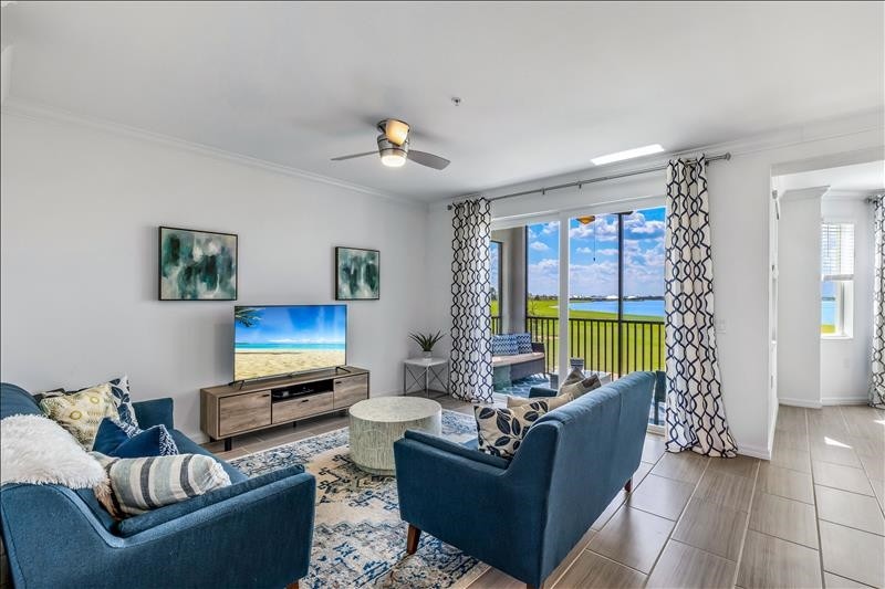 Living Room & Lanai View
