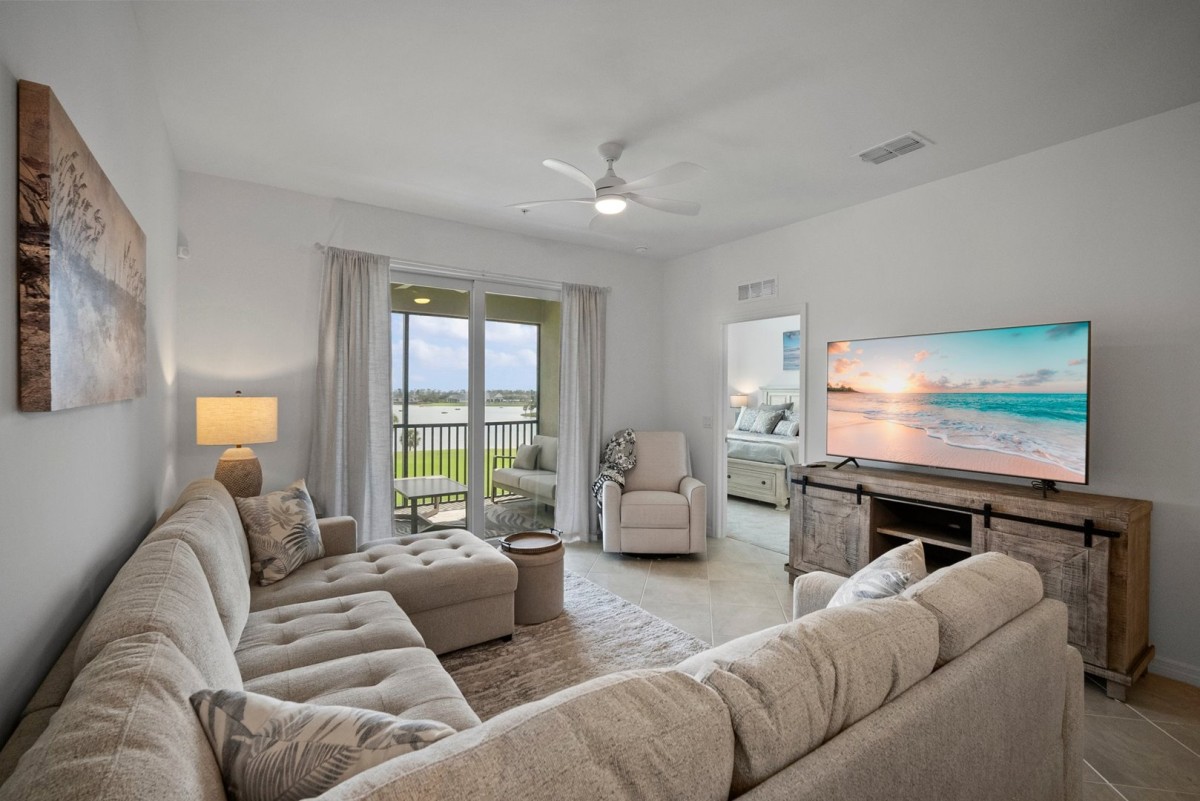 ALL IN Property Management LLC.-2143 Babcock National Terrace Golf Condo-image-1