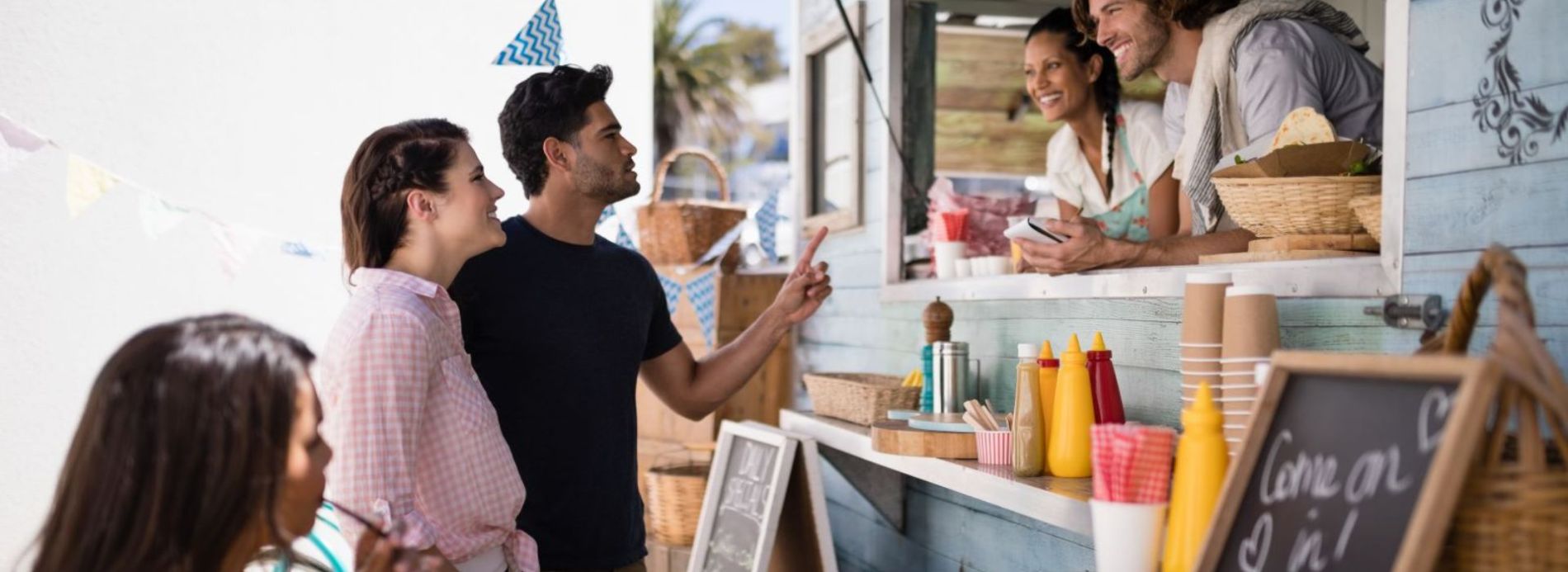 Don’t Miss Out on the Food Truck Park in Naples, FL! Feature Image