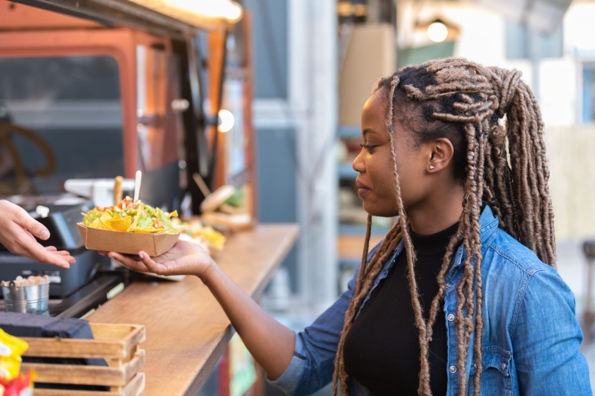 woman at food truck